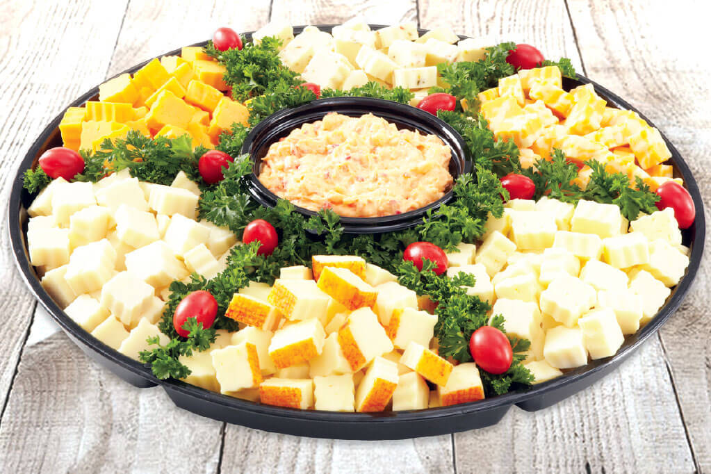 https://town-country-market.com/wp-content/uploads/2017/10/cubed-cheese-platter.jpg